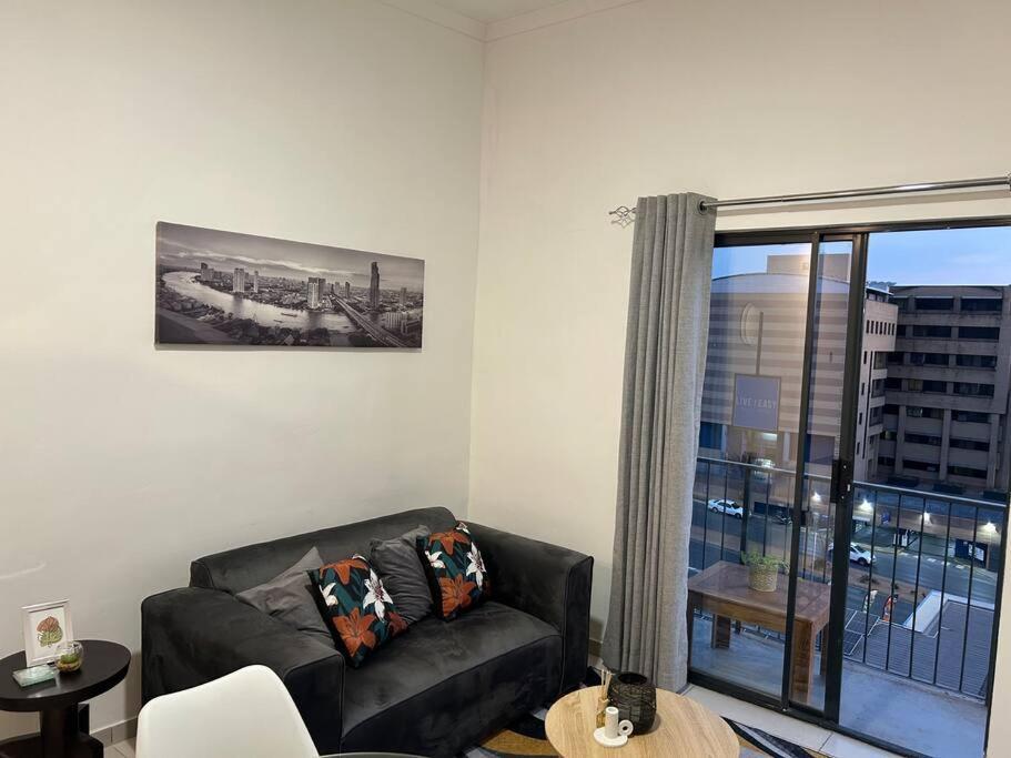 Cosy In Randburg - * Johannesburg