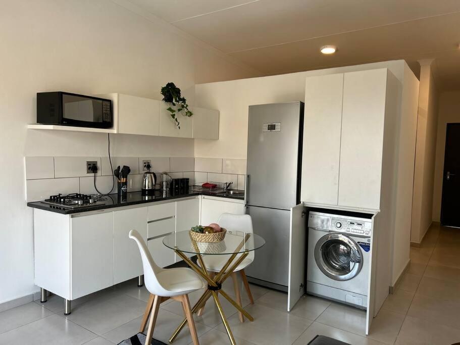 Cosy In Randburg - Johannesburg